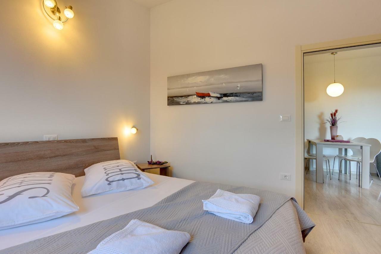 Apartments Buic Vinkuran Eksteriør billede